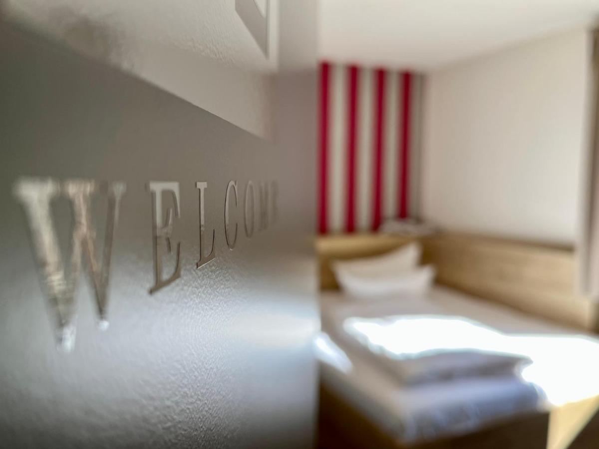 Hotel In Der Muehle Werdau Exterior photo